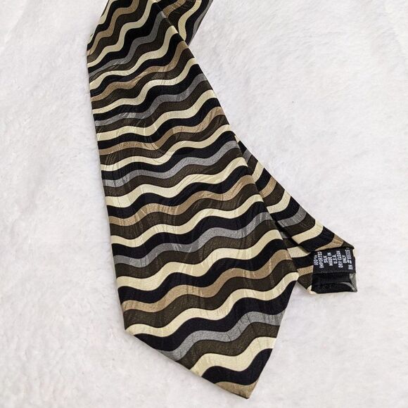Men's Vintage Urban Canvas 100% Silk Tie Wavy Horizontal Motif - Picture 8 of 12